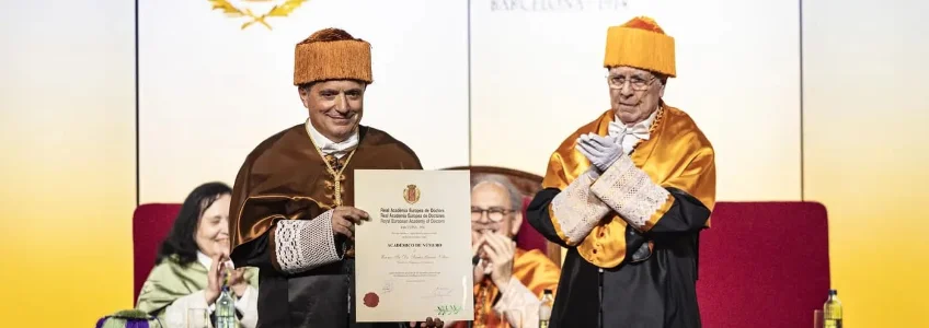 Il Dr. Santos Gracia Villar, presidente di FUNIBER, entra a far parte della Reale Accademia Europea dei Dottori come Accademico Ordinario